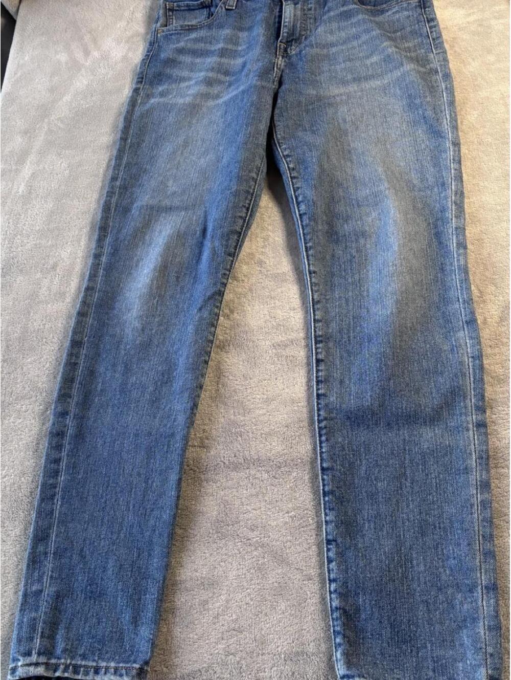 Lucky Brand Ava Skinny Jeans 8/29. EUC